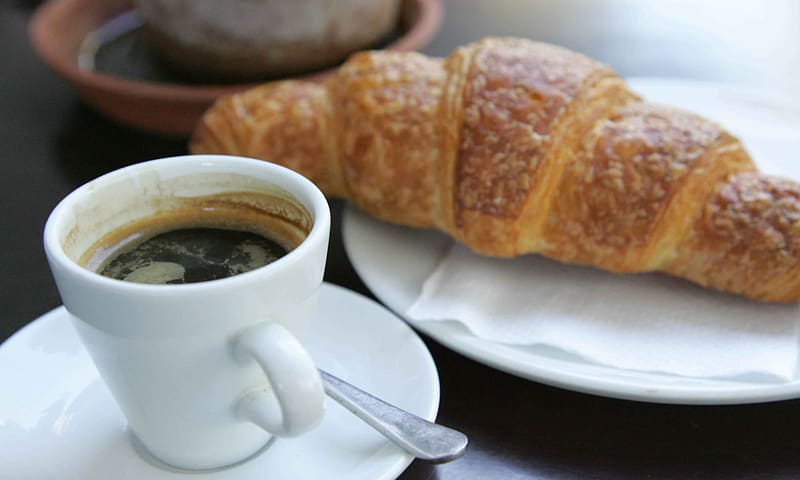 Coffee Breakfast Croissant Cafe Pain au chocolat, Сroissant transparent background PNG clipart