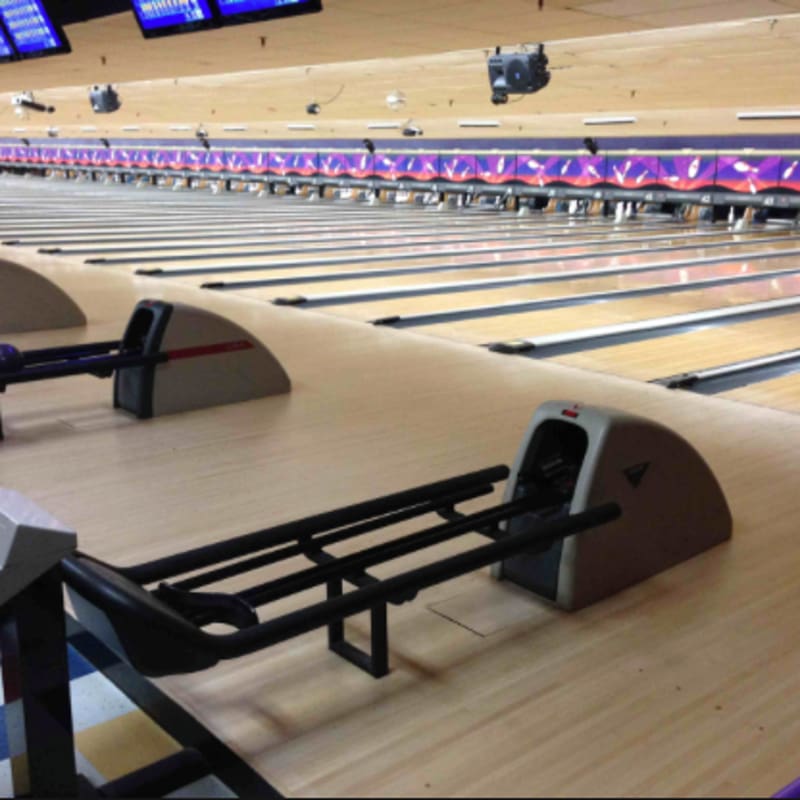 Bowling Alley Ten-pin bowling American Machine and Foundry Pinsetter, bowling transparent background PNG clipart