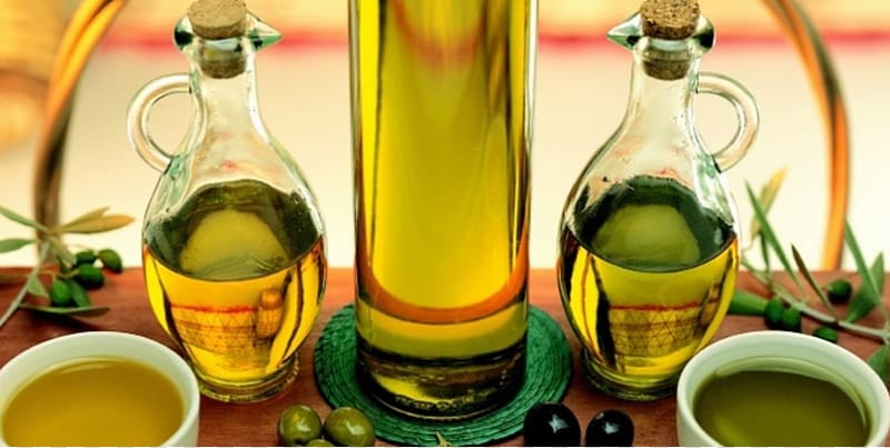 Monounsaturated fat Olive oil, olive oil transparent background PNG clipart