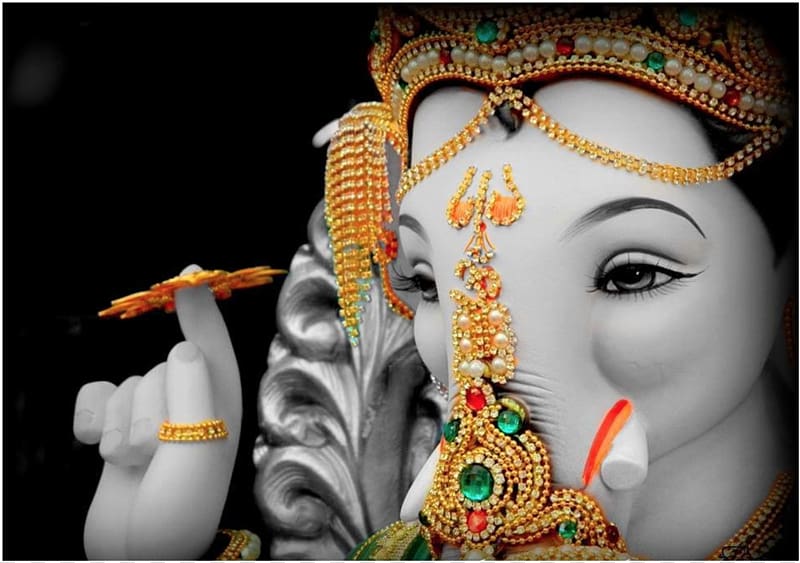 Lord Ganesha ceramic figurine, Ganesha Lalbaugcha Raja Ganesh Chaturthi Happiness, Lord Krishna transparent background PNG clipart