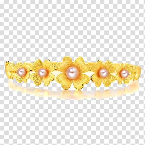 Gold Chow Sang Sang Jewellery Bracelet Tmall, Chow Sang Sang gold jewelry Clover marriage dowry gold bracelet series 88900K a woman transparent background PNG clipart