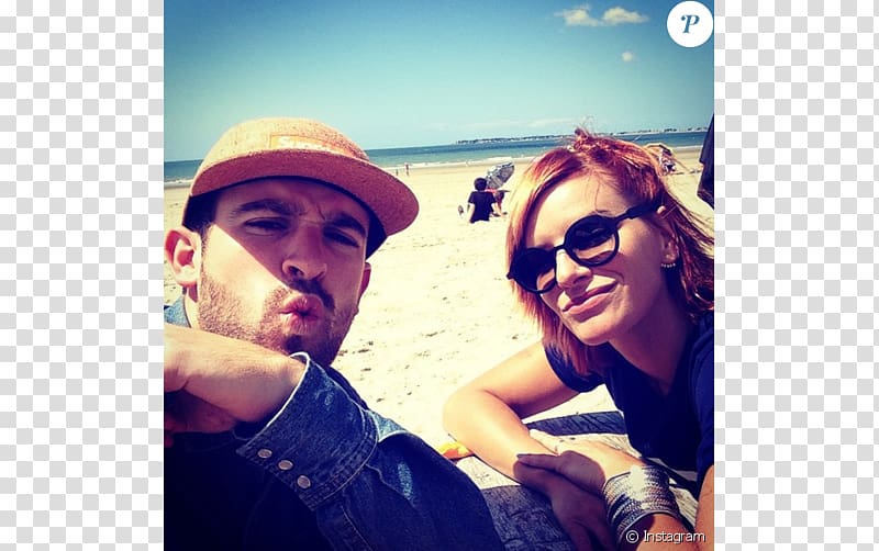 Fauve Hautot Selfie couple Beach, people selfie transparent background PNG clipart